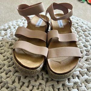 Steve Madden platform sandals